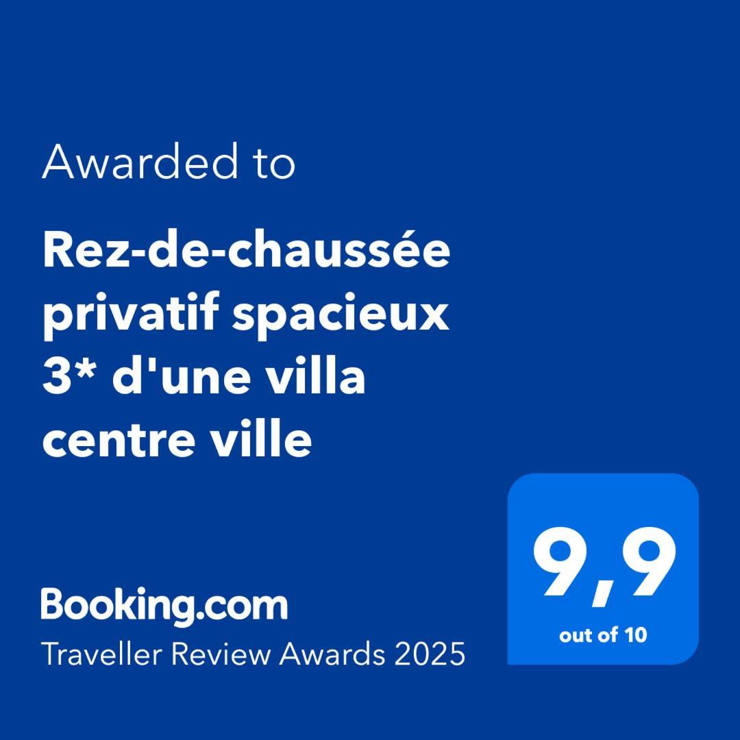 Rez-de-chaussée privatif spacieux 3* d'une villa centre ville Hyères Esterno foto